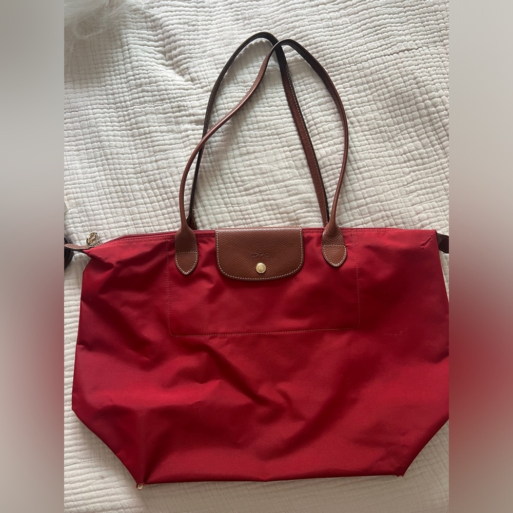 Red longchamp bag